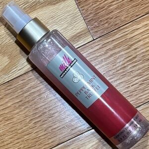 Bath & Body Works Milk Peppermint Bark Truffle Diamond Shimmer Fragrance Mist